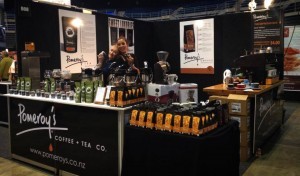 акция в кафе Pomeroy's Coffee and Tea” привлекла внимание к разницам в зарплатах мужчин и женщин