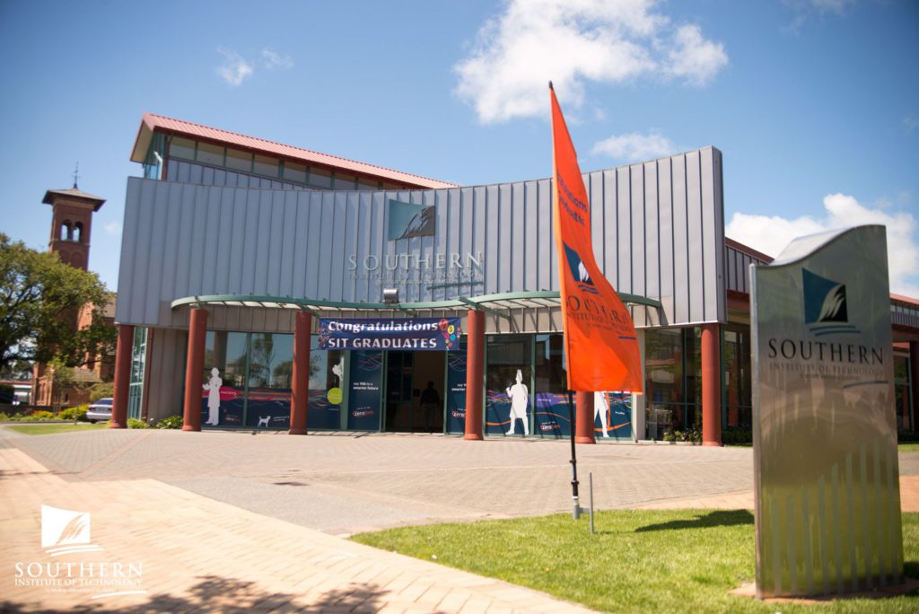 институты Новой Зеландии